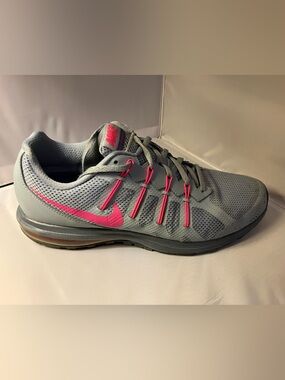 Nike Air Max Dynasty Women's Grey and Pink  running shoe size 12